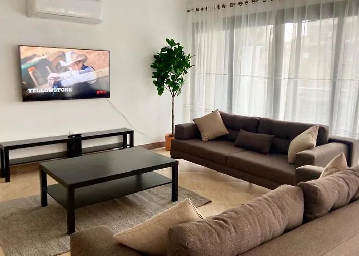 Newly Renovated 3100 Sqft In The Heart Of Nasr City