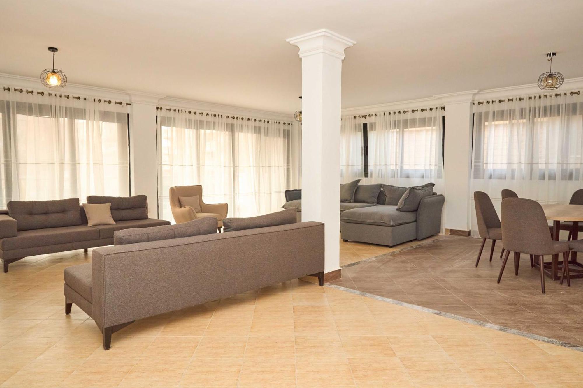 Apartment Newly Renovated 3100 Sqft In The Heart Of Nasr *