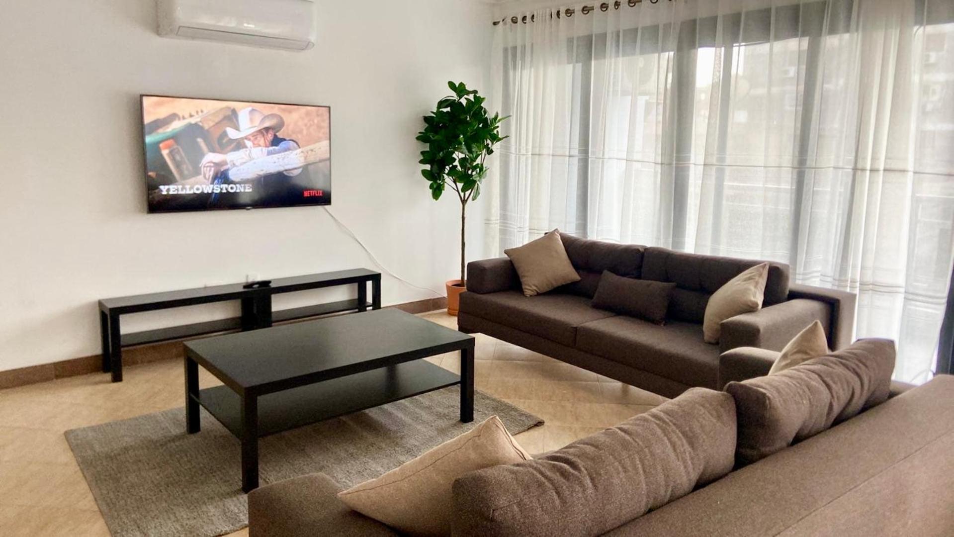Newly Renovated 3100 Sqft In The Heart Of Nasr Apartment *
